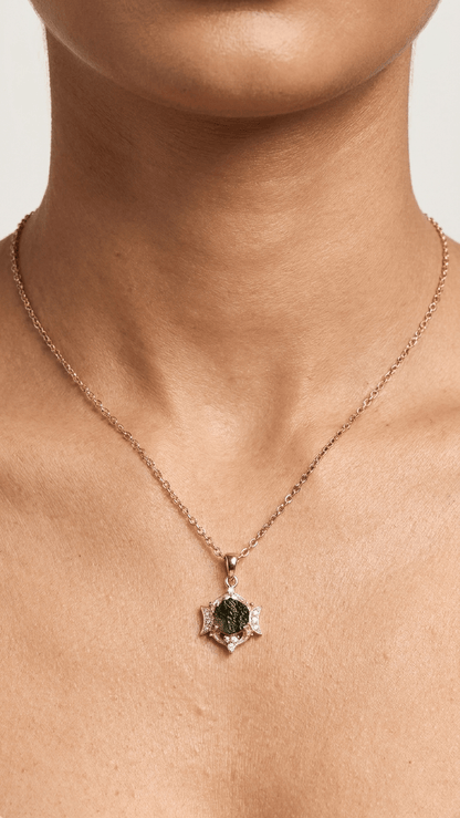 Genuine Moldavite Pendant 925 Silver Chain Necklace - Gemsterling