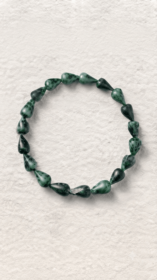 Natural Gemstone Green Drop Shape Bracelet for Daily Wear - Gemsterling