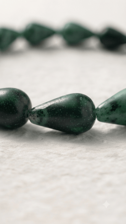 Natural Gemstone Green Drop Shape Bracelet for Daily Wear - Gemsterling